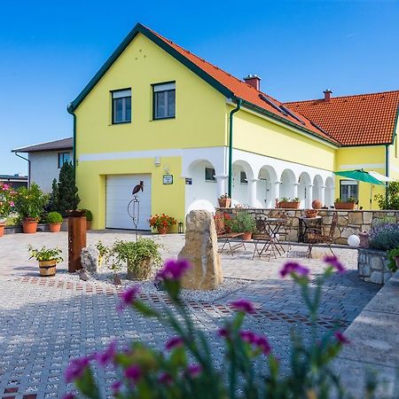 Appartementhaus Freiler Morbisch am See Bagian luar foto