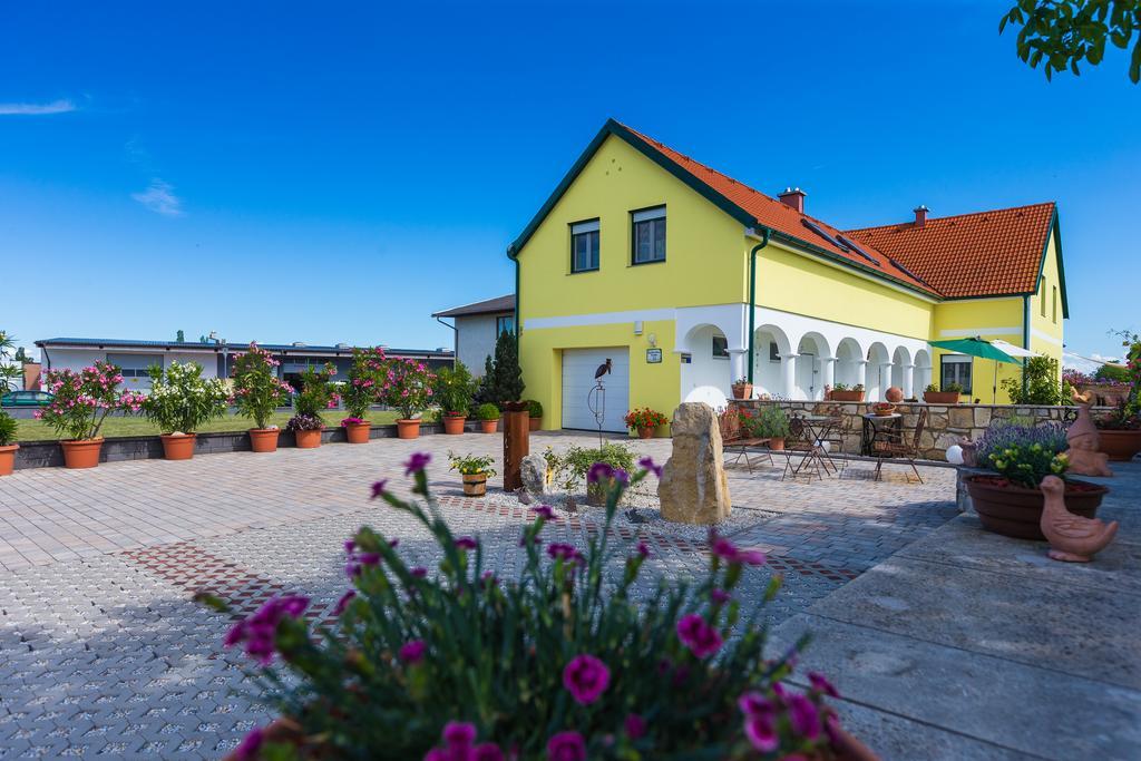 Appartementhaus Freiler Morbisch am See Bagian luar foto